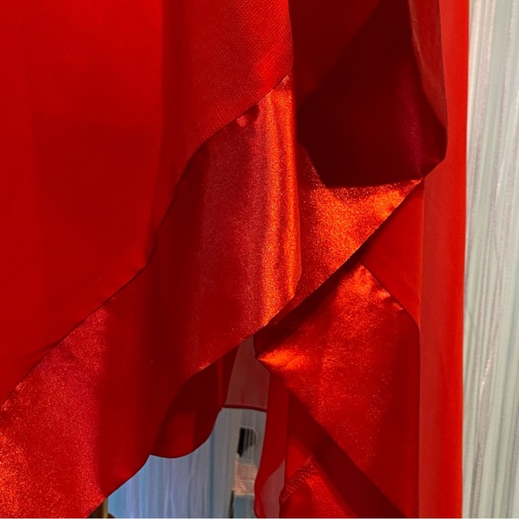 Red One Shoulder Sheer Drape Top - Picture 15 of 17